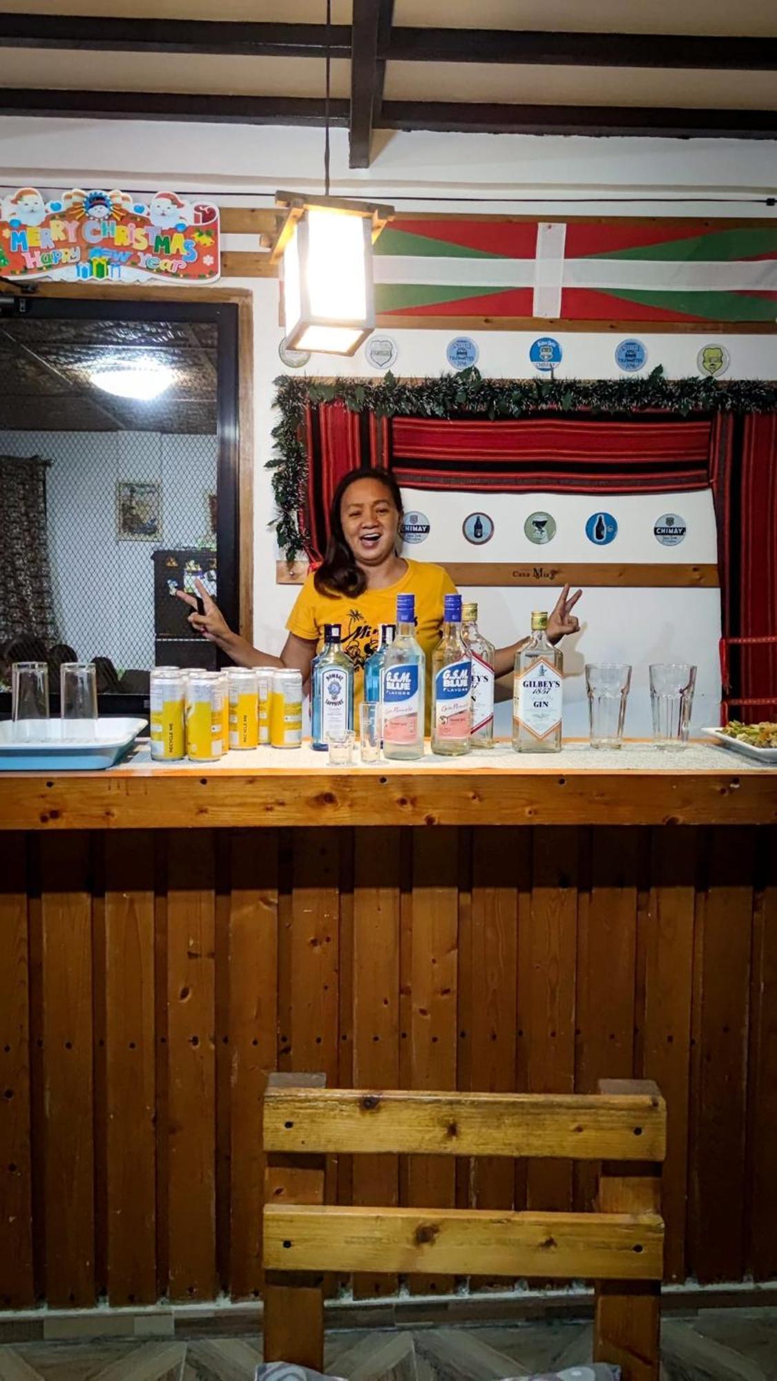 Casa Mia Inn Dauis Bagian luar foto