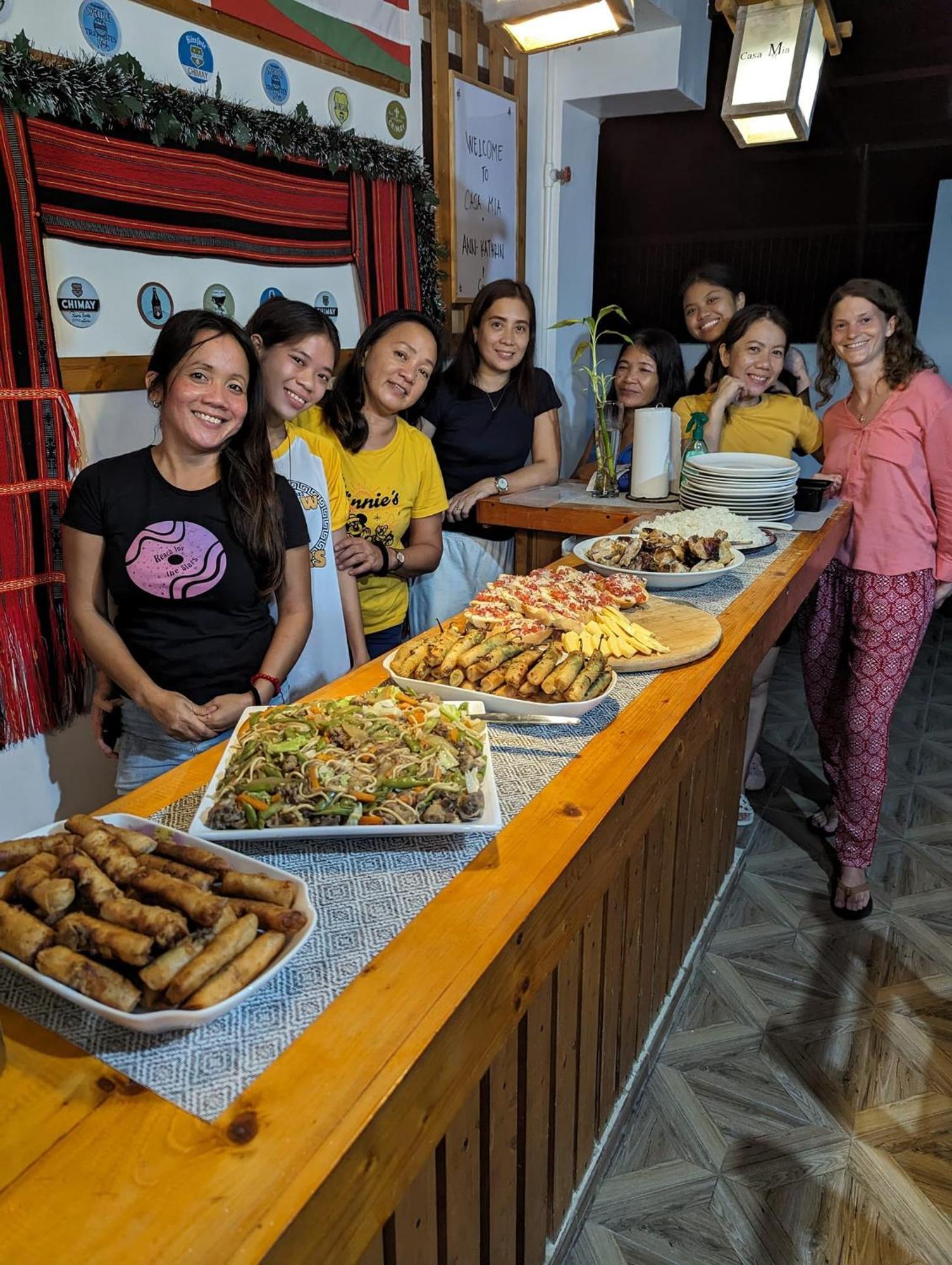Casa Mia Inn Dauis Bagian luar foto